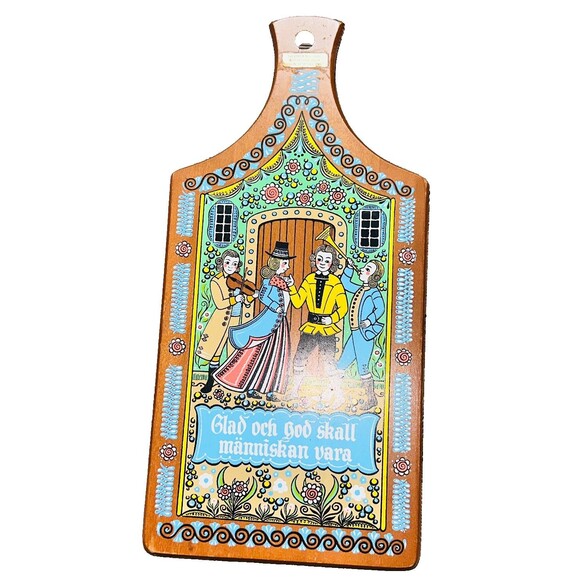 Vtg 60s  Swedish Folk Art Wood Cutting Board Wall Hanger Cottagecore - Picture 1 of 3